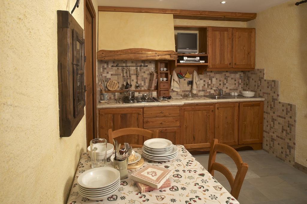Residence Lo Peyo Champoluc Bilik gambar