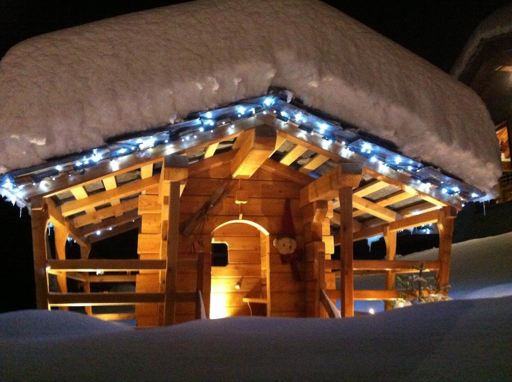 Residence Lo Peyo Champoluc Luaran gambar