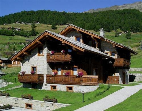 Residence Lo Peyo Champoluc Luaran gambar