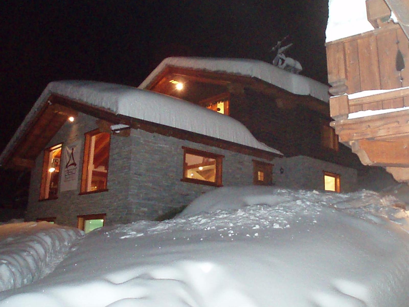 Residence Lo Peyo Champoluc Luaran gambar