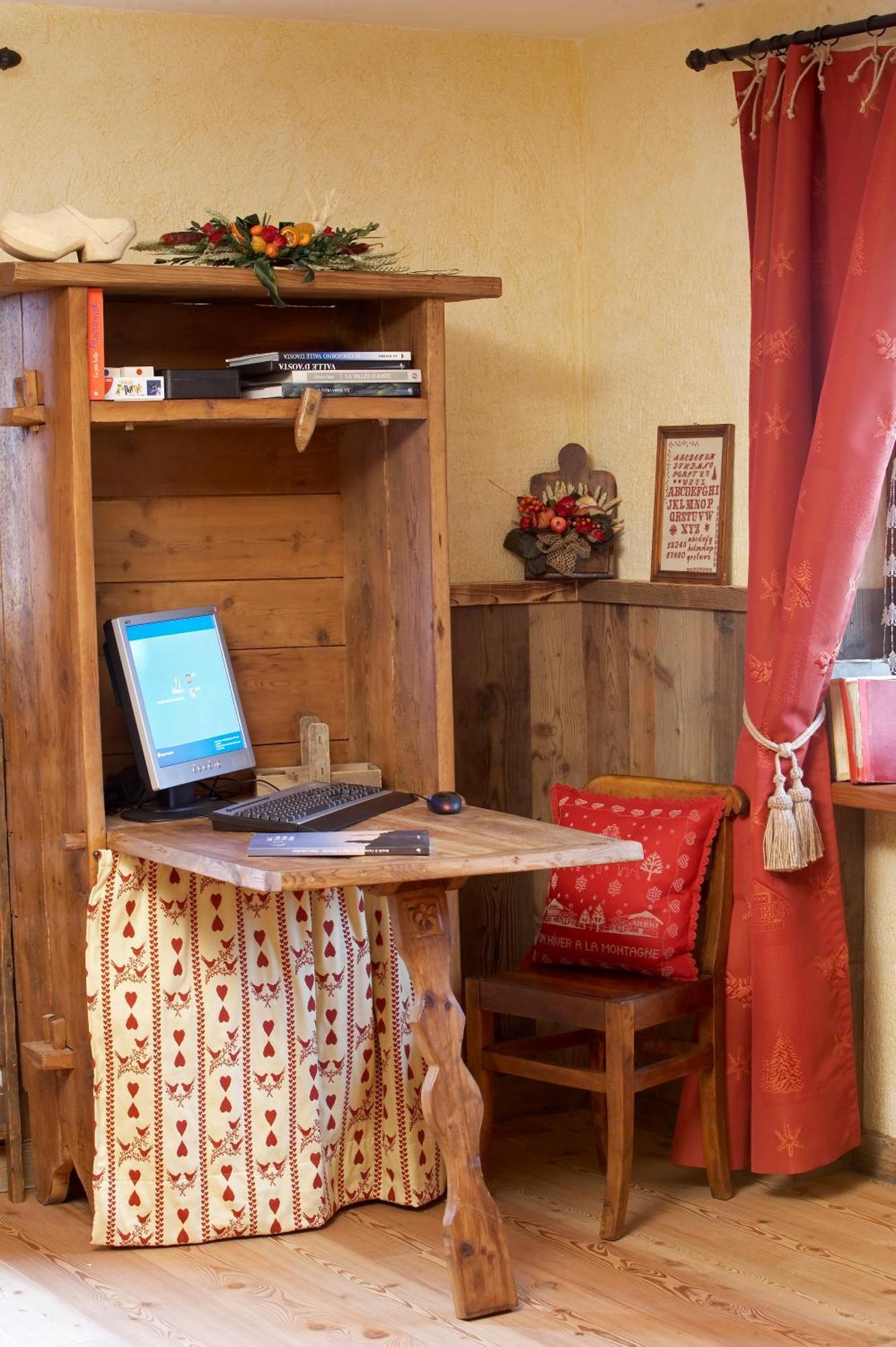 Residence Lo Peyo Champoluc Luaran gambar